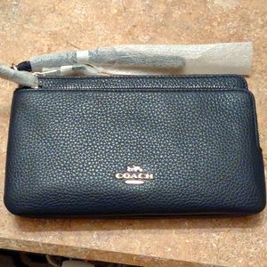 NWT Coach wallet/wristlet